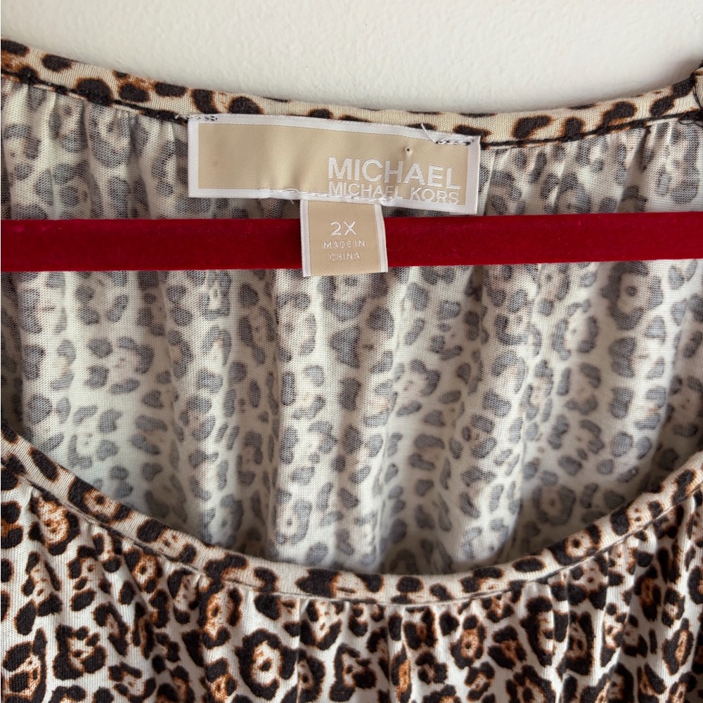 Michael Kors Leopard Print 3/4 Sleeve Knit Peasant Shirt Size 2X - Picture 3 of 5